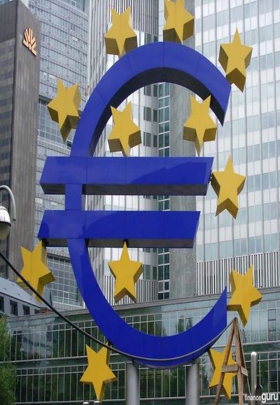 Еврозона медленно, но растет