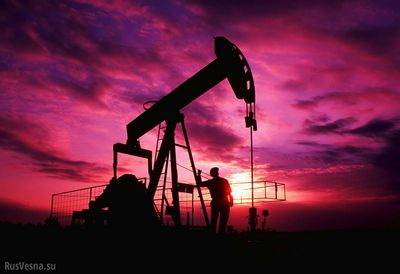 Фьючерсы на нефть в апреле выросли на 20%